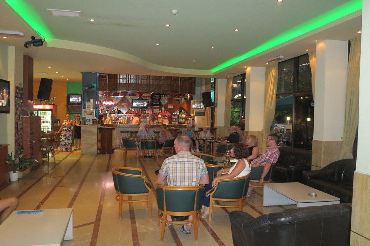 Poseidon Hotel&apartments 2*